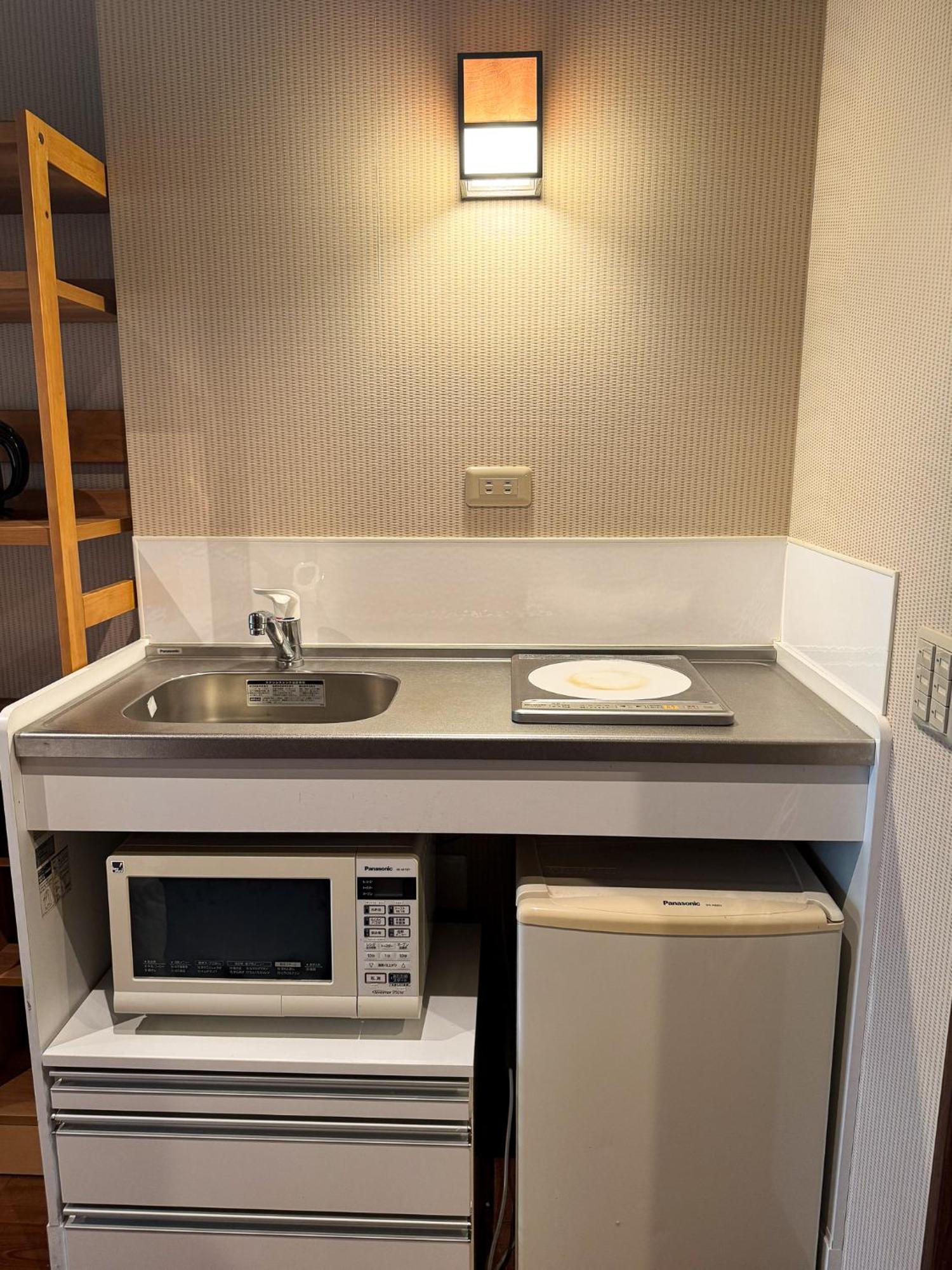 Rinn Hostel Miyagawacho Киото Экстерьер фото